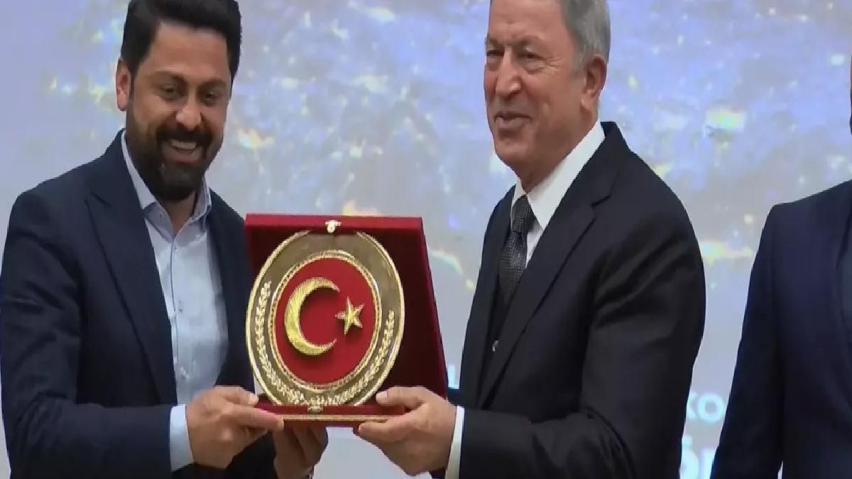 Hulusi Akar Bingöl’de Güvenlik Konferansında