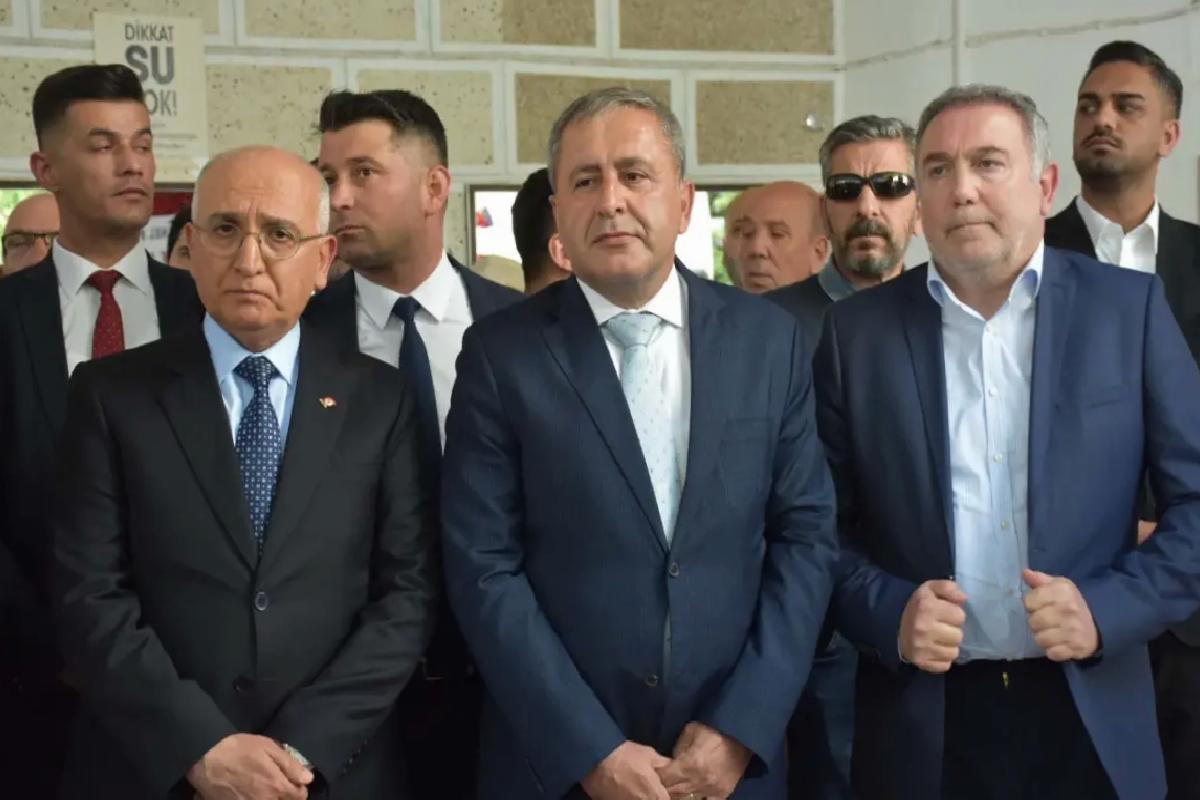 Hulusi Akar’ın Kayınvalidesi Toprağa Verildi