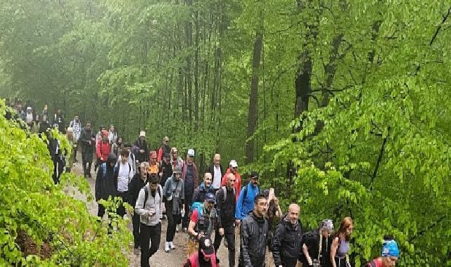 İnegöl’de 19 Mayıs Kutlamaları Tabiat Yürüyüşü İle Başladı