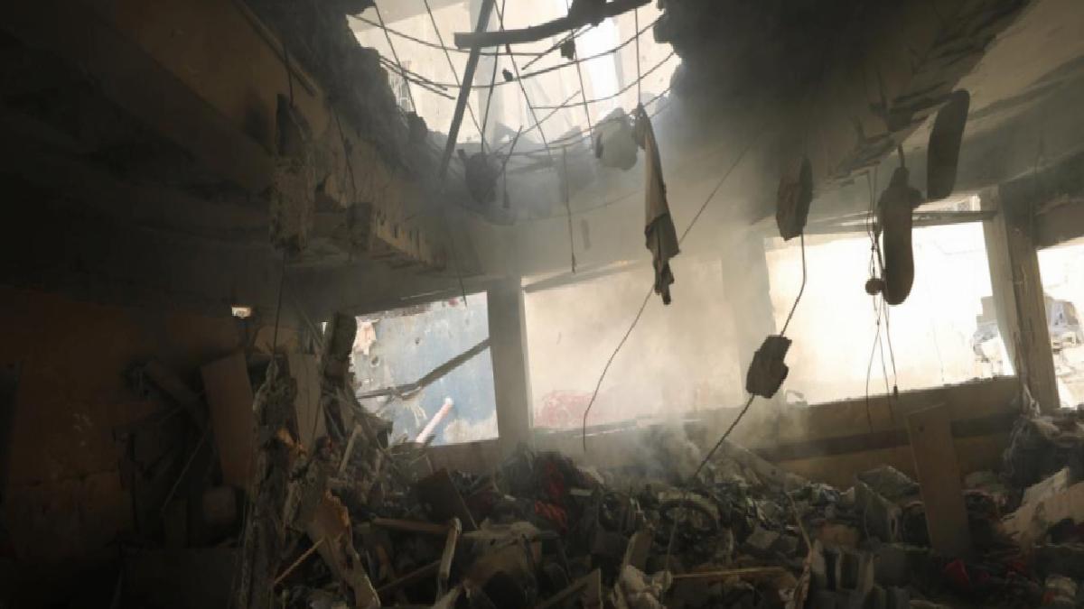 İsrail yeniden okul bombaladı