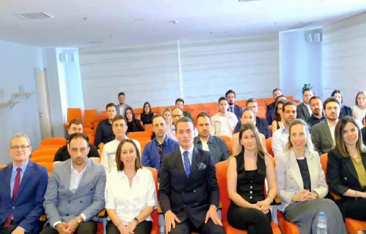 İzmir’de Birleşik Krallık Yatırımları Semineri