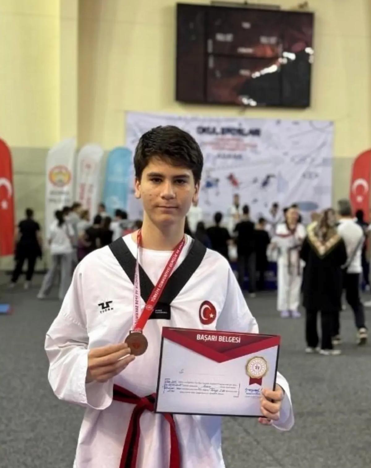 Kaan Türkmen, Türkiye Üçüncüsü Oldu
