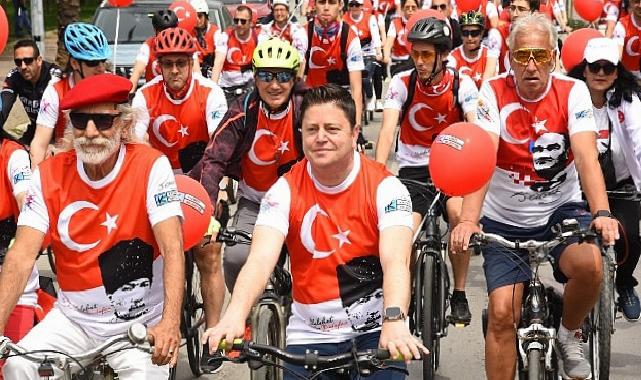Kadıköy’de 19 Mayıs Coşkusu