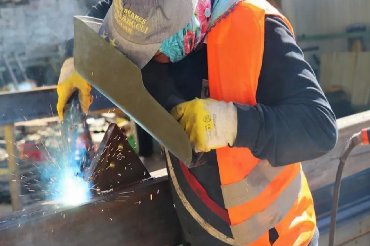 Kamu emekçilerinin toplu iş mukavelesi görüşme tarihi muhakkak oldu
