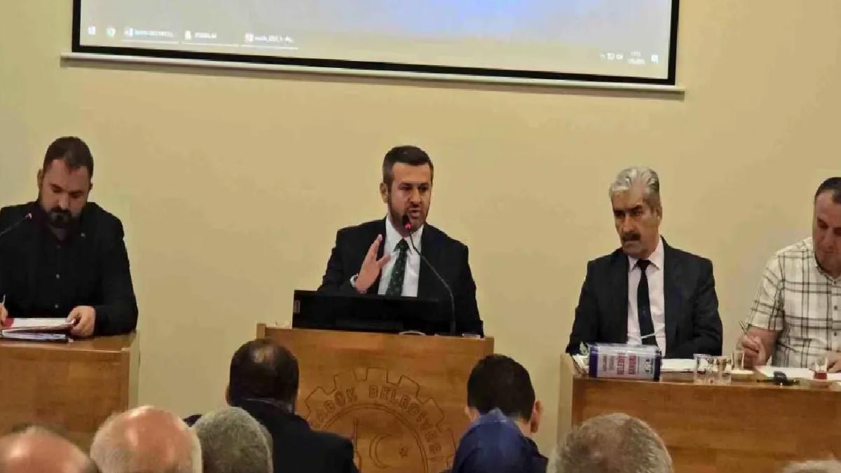 Karabük Belediye Başkanı Çetinkaya’dan Emeklilerin Ulaşım Hakkına Açıklama