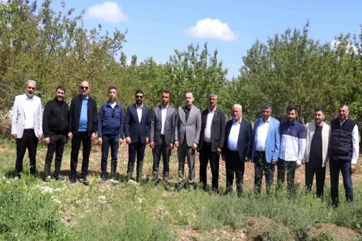 Karademir,” “Malatya kayısısız kalırsa iktisat durur”