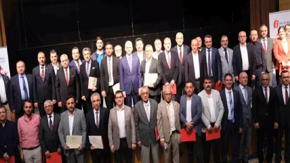 Karaman’da Vergi Rekortmenleri Ödüllendirildi