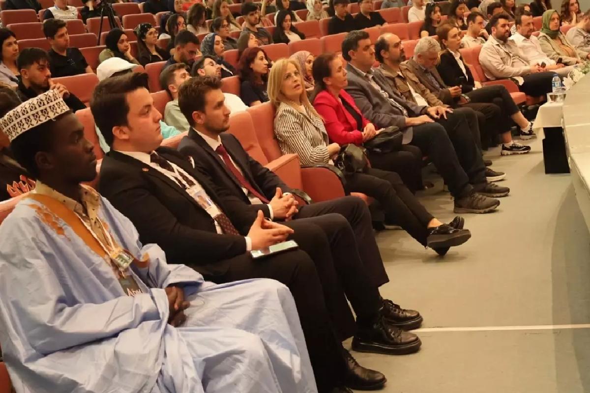Karanfil, Girişimcilik Tecrübelerini Paylaştı