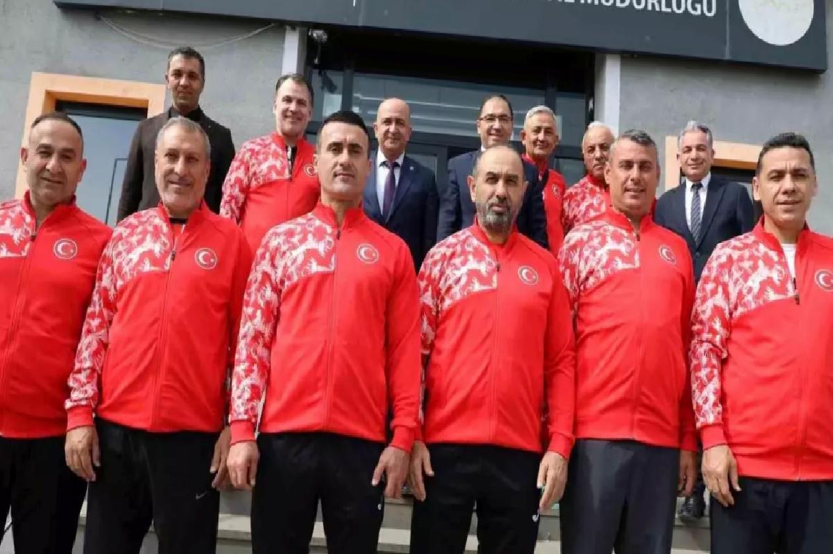 Karate Ulusal Kadrosu’ndan Çelebi’ye Ziyaret