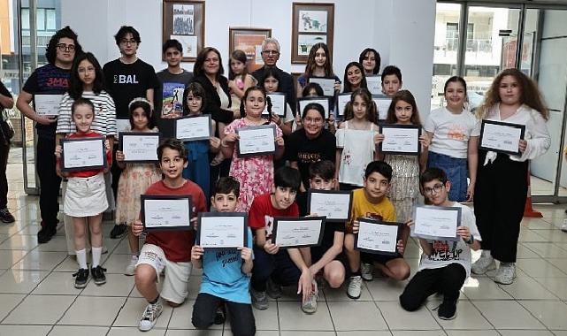 Karikatür Atölyesi iştirakçilerinden yıl sonu standı