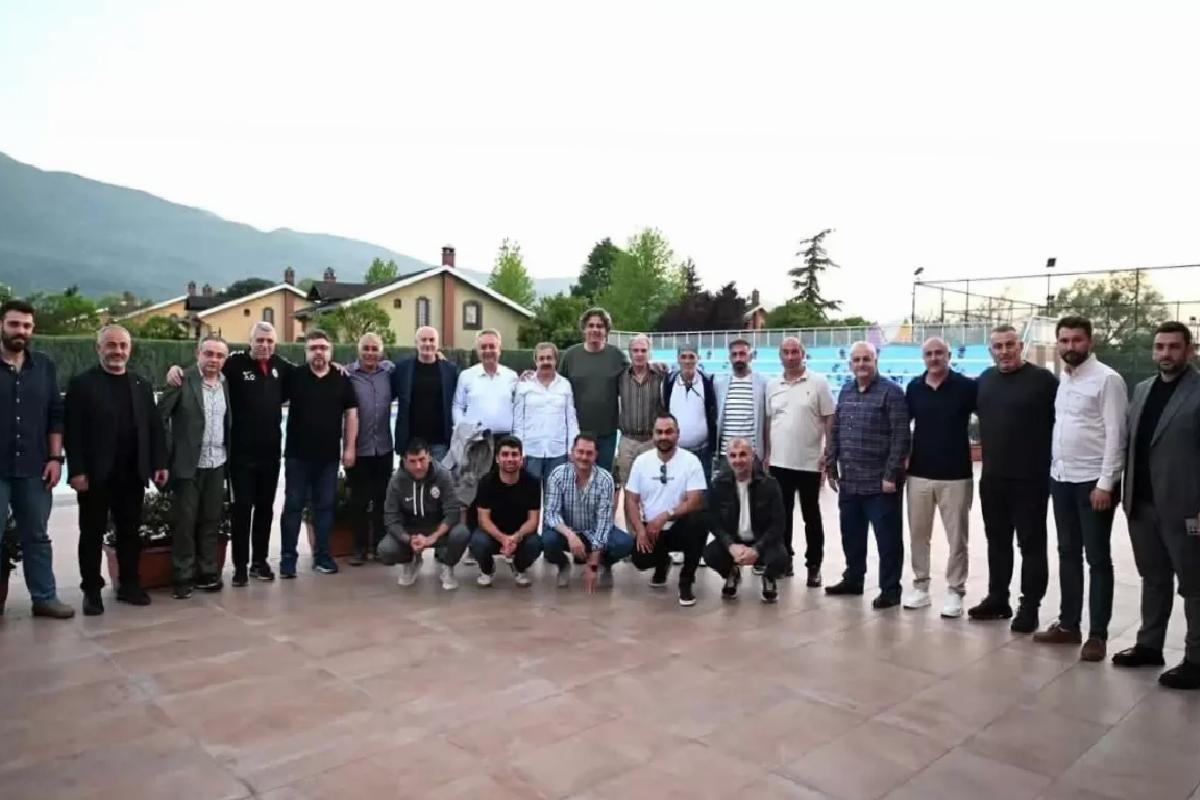 Kartepe’de Derbent Spor’a 50 Bin Liralık Takviye