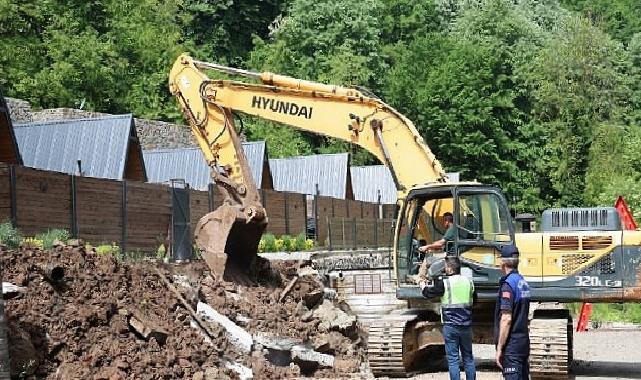 Kartepe’de Kaçak Bungalovlar Yıkıldı