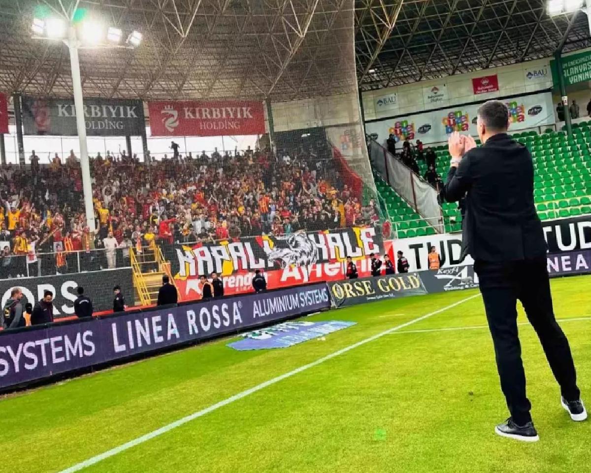 Kayserispor’dan Jakirovic ile Muvaffakiyet