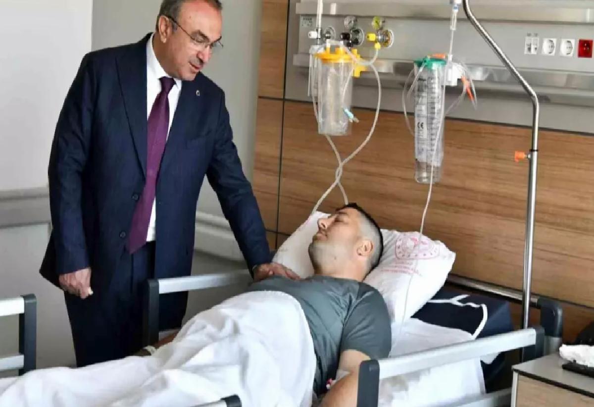 Kaza Geçiren Polis Memuruna Vali Ziyareti
