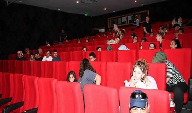Kemer Belediyesi’nden Engelliler Haftası’na Özel Sinema Aktifliği