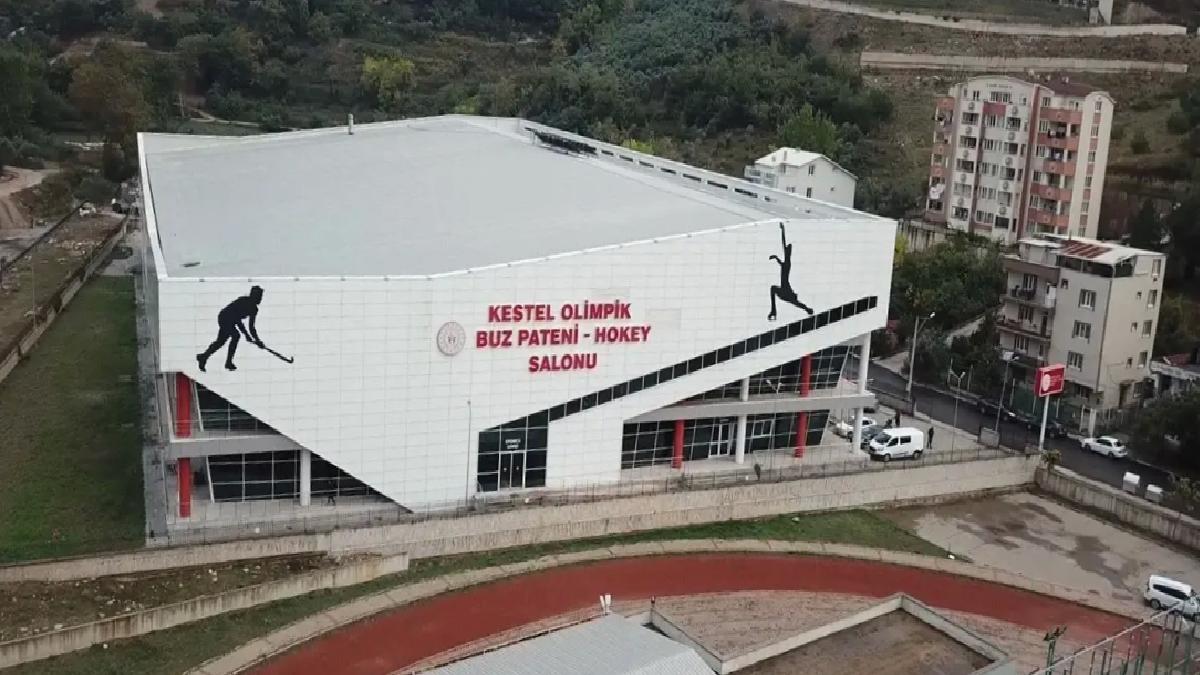 Kestel Buz Pateni Tesisinde Genç Sportmenler Yetişiyor