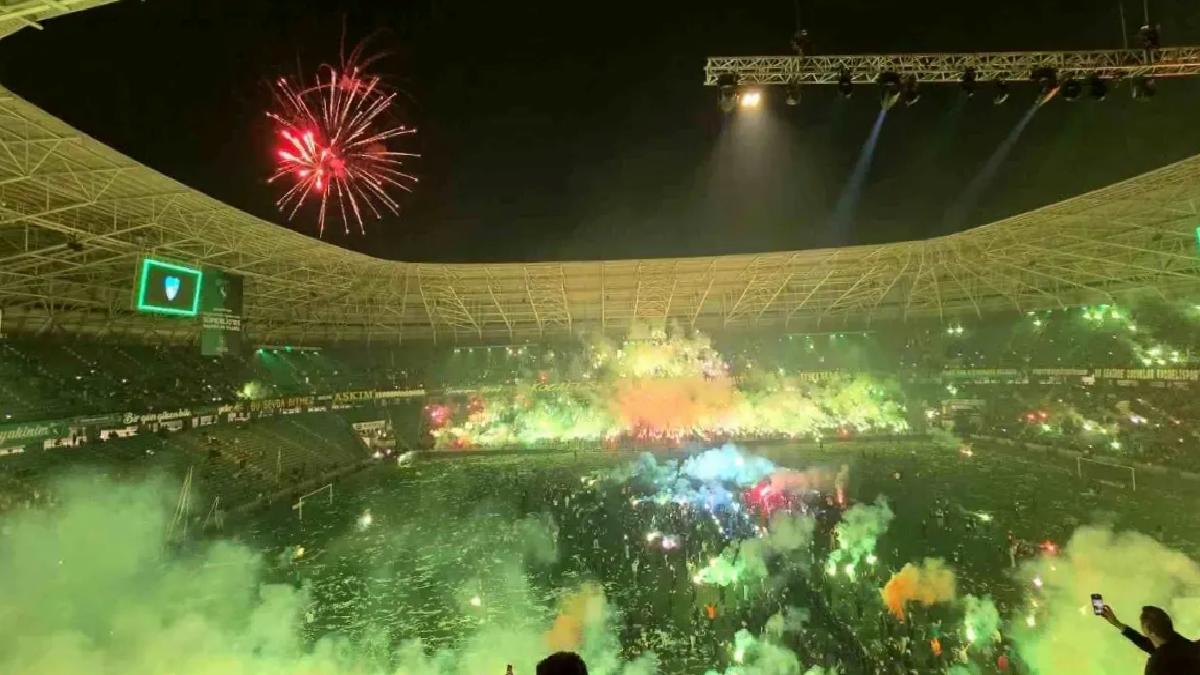 Kocaelispor Harika Lig’e Yükseldi