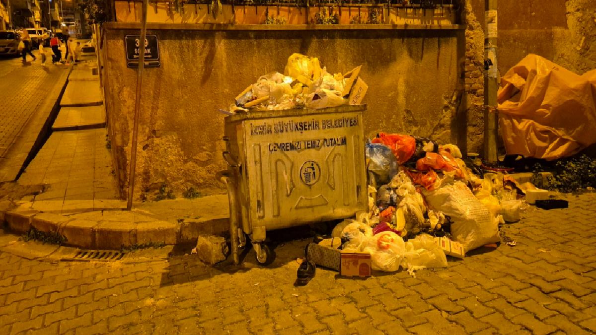 Konak’ta çöp sorunu devam ediyor