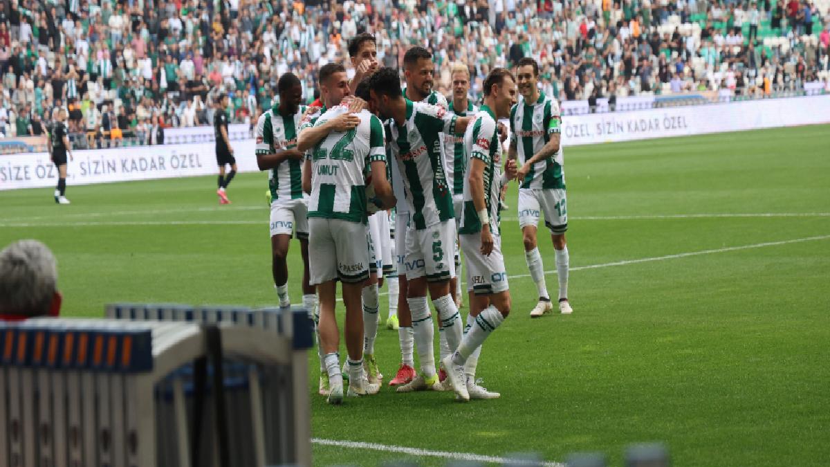 Konyaspor 17 yıl sonra arka arda 6. kere alanında galip!