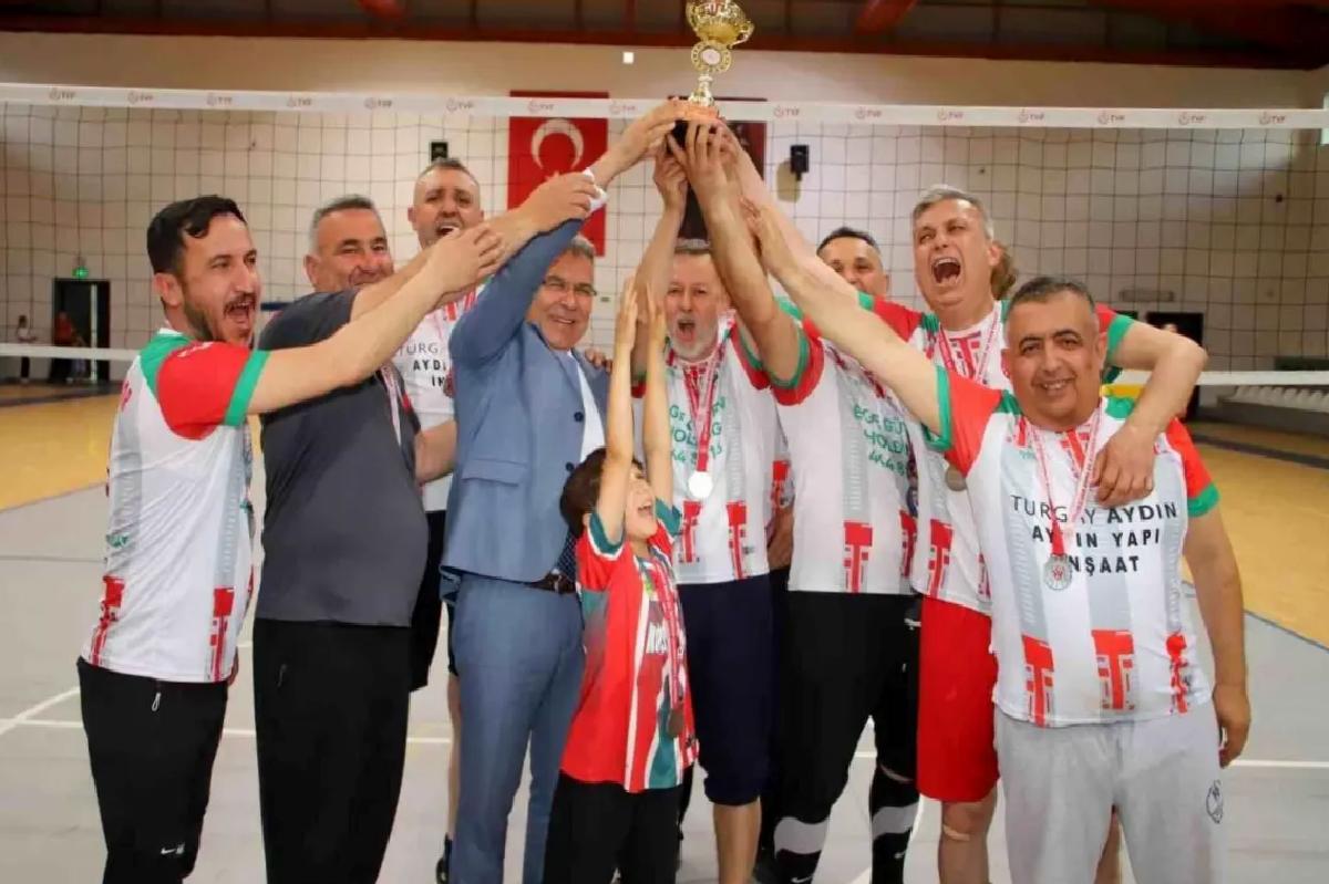 Köşk Voleybol Turnuvası’nda Şampiyon Ulusal Eğitim