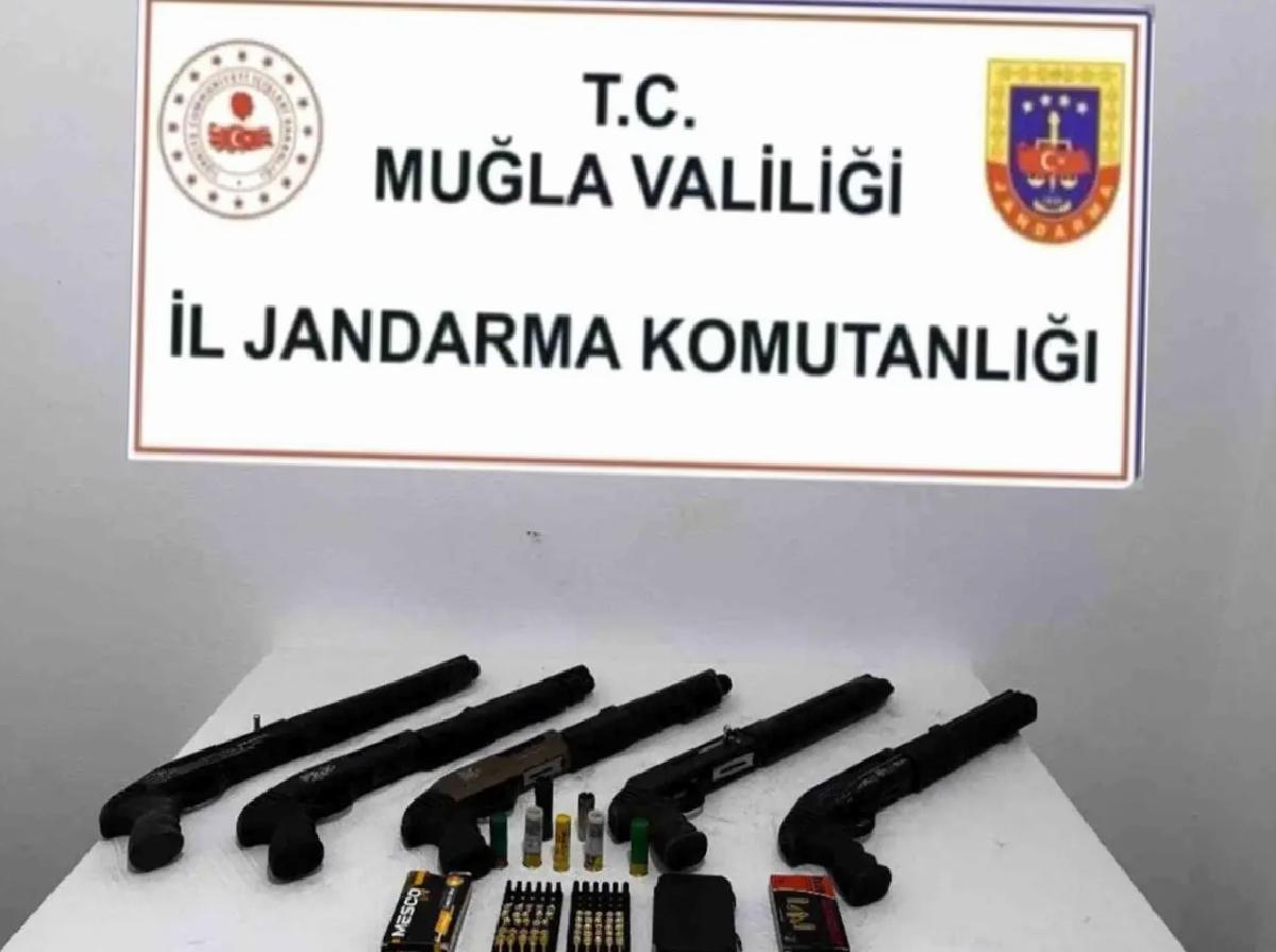 Köyceğiz’de Ruhsatsız Silah Ele Geçirildi