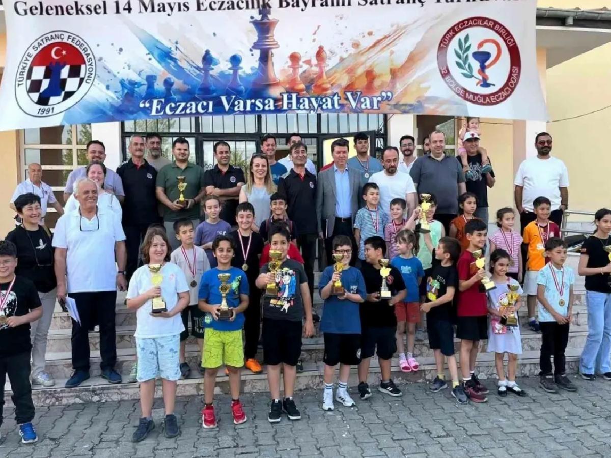 Köyceğiz’de Satranç Turnuvası Heyecanı