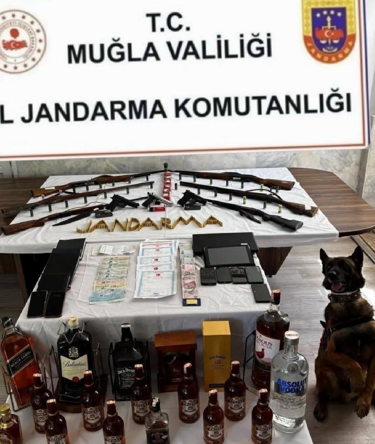Köyceğiz’de Tefecilik Operasyonu: 7 Gözaltı