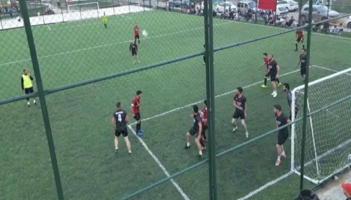 Kozan’da ‘2 Haziran Kurtuluş Futbol Turnuvası’ Başladı