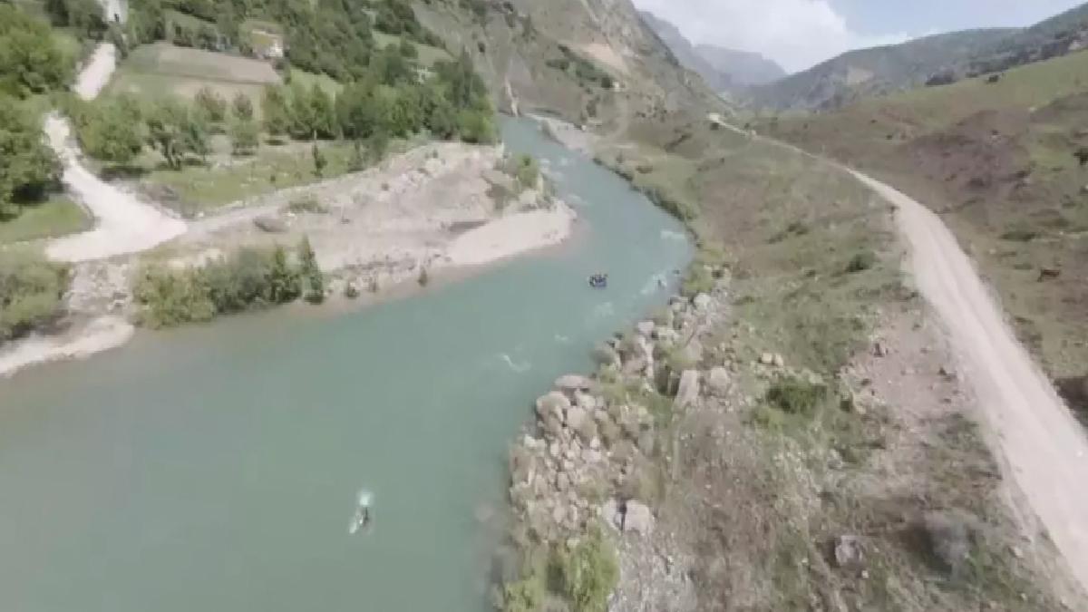 Kozluk Şenliği’nde Birinci Rafting Heyecanı