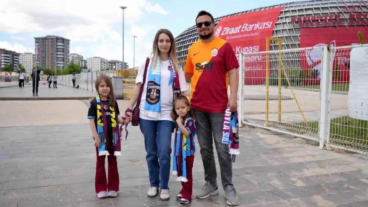Kupaya Hakikat Dostluk ve Rekabet