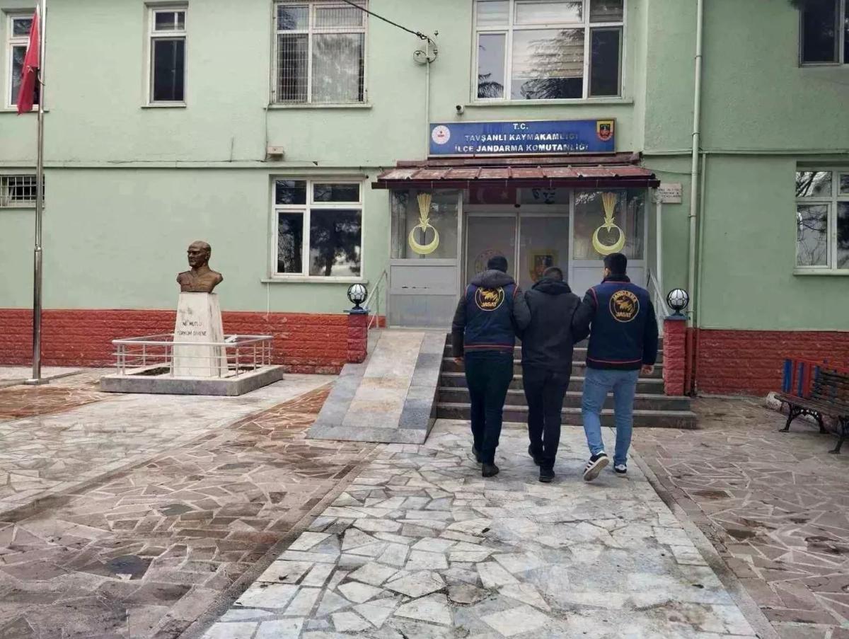 Kütahya’da 99 Aranan Şahıs Yakalandı