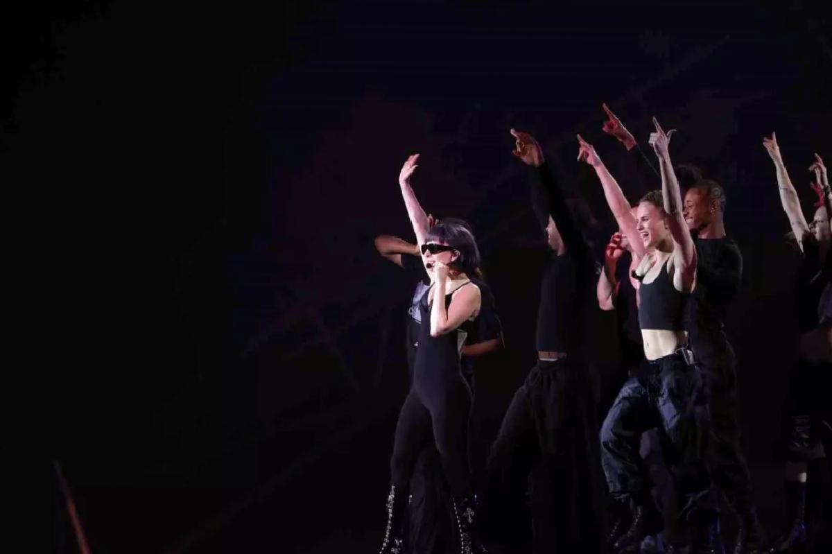 Lady Gaga Konserine Bombalı Taarruz Engellendi