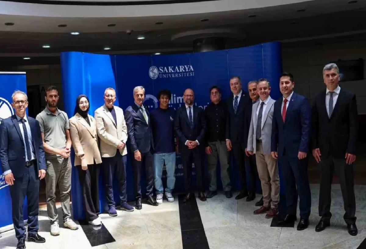 Lider Alemdar, Gençlerle Bir Gün Geçirdi