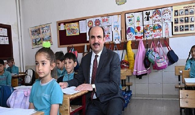 Lider Altay 3 Farklı Okulda Öğrencilerle Buluştu