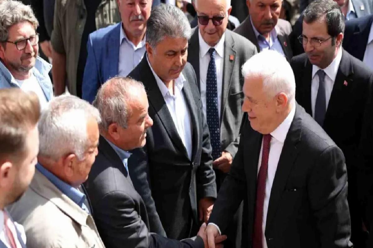 Lider Bozbey, Orhaneli’de Vatandaşlarla Bir Ortaya Geldi