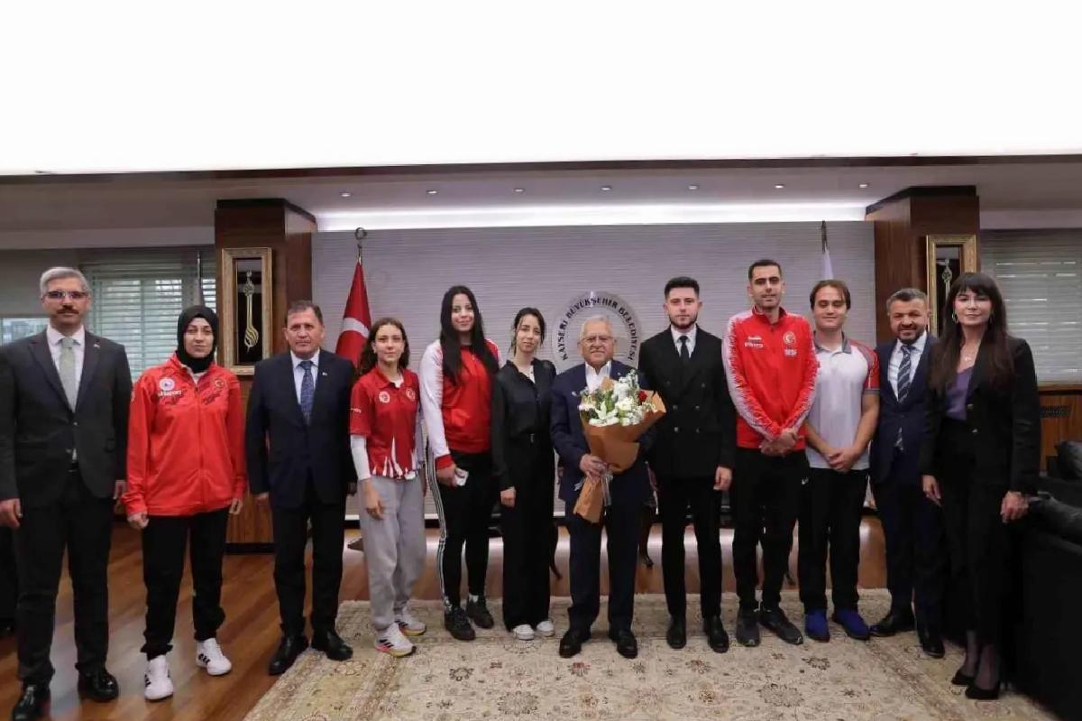 Lider Büyükkılıç’tan Gönül Belediyeciliği Örneği