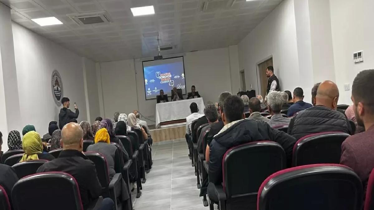 Lider Karamehmetoğlu, Vatandaşlarla Bir Ortaya Geldi