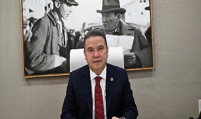Lider Muhittin Böcek’in 19 Mayıs Atatürk’ü Anma Gençlik ve Spor Bayramı Bildirisi