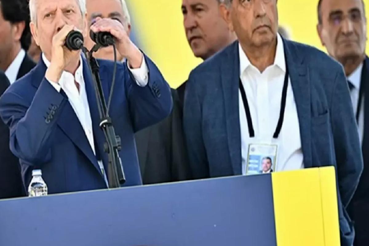 Mahmut Uslu Basın Toplantısı Düzenliyor
