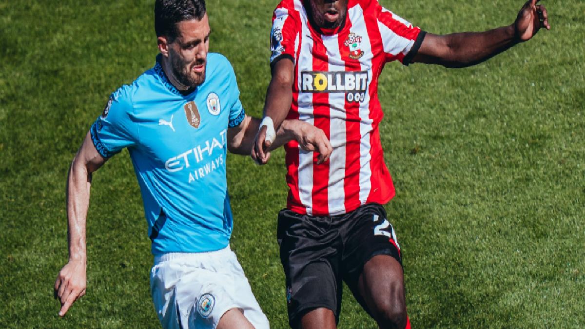 Manchester City, Southampton karşısında iki puan bıraktı