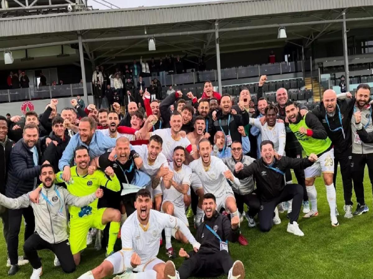 Manisa FK Ligde Kaldı!