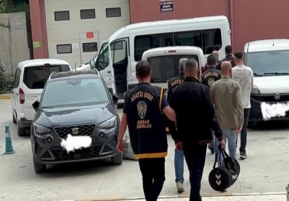 Manisa’da 24 Aranan Şahıs Yakalandı