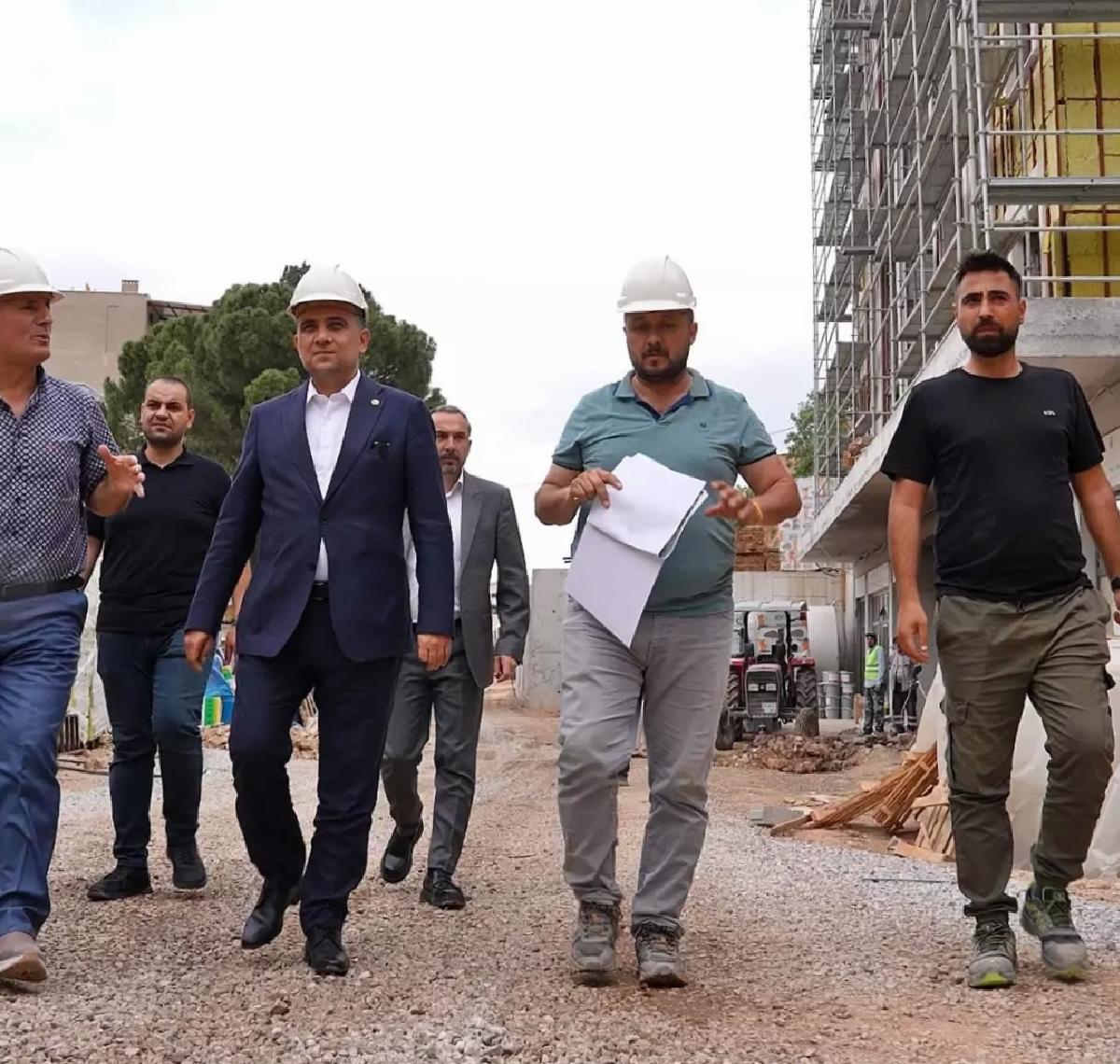 Manisa’da TOKİ Konutları Süratle Yükseliyor