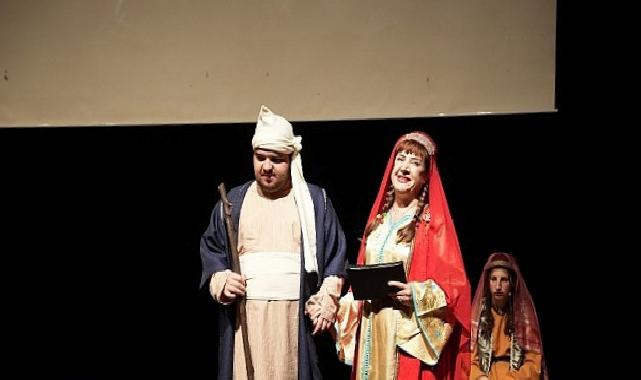 Manisiz Yürekler Torbalı’da Sahne Aldı