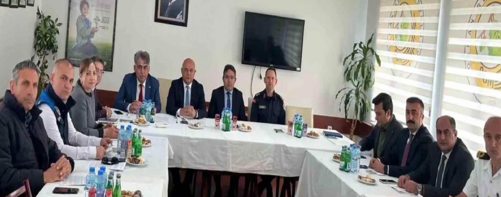 Marmaris’te Orman Yangınlarıyla Uğraş Toplantısı Gerçekleşti