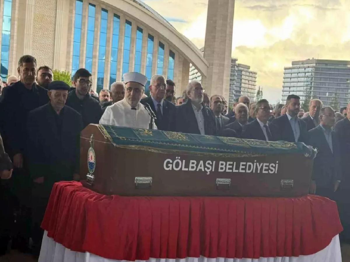 Mehmet Ekici Son Seyahatine Uğurlandı