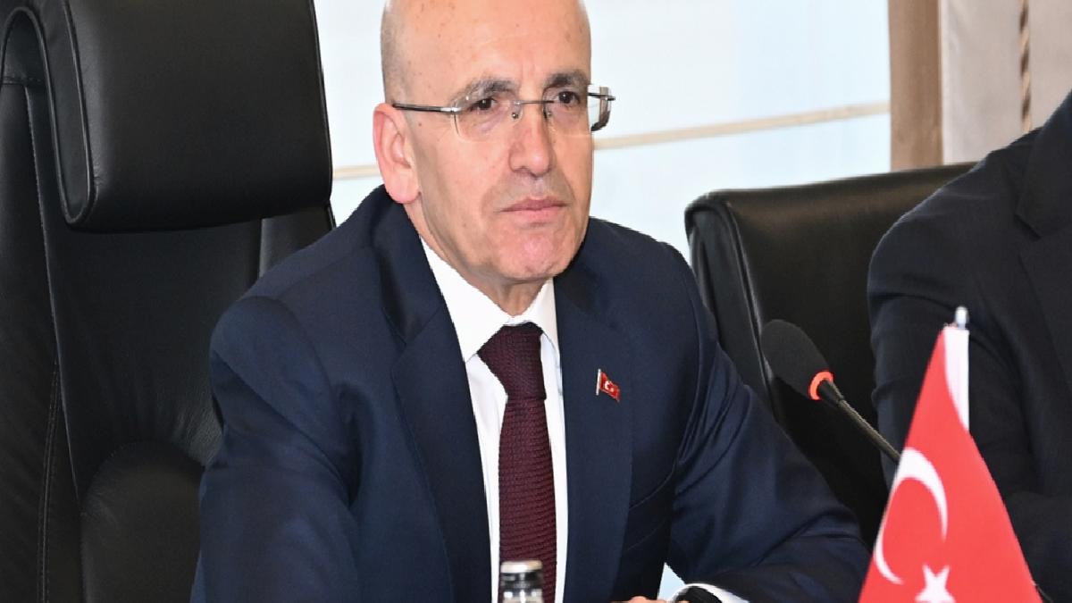 Mehmet Şimşek: Sanayi üretimi birinci çeyrekte yüzde 1,8 arttı