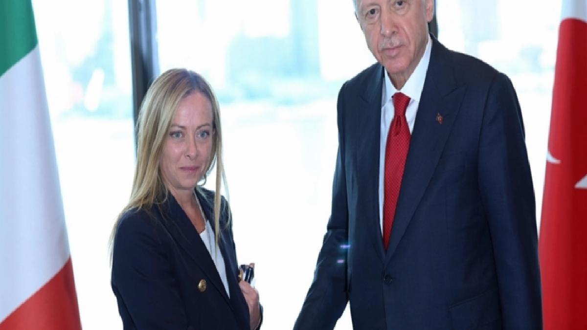 Meloni’den Erdoğan’a Türkiye’nin diplomatik uğraşları için teşekkür