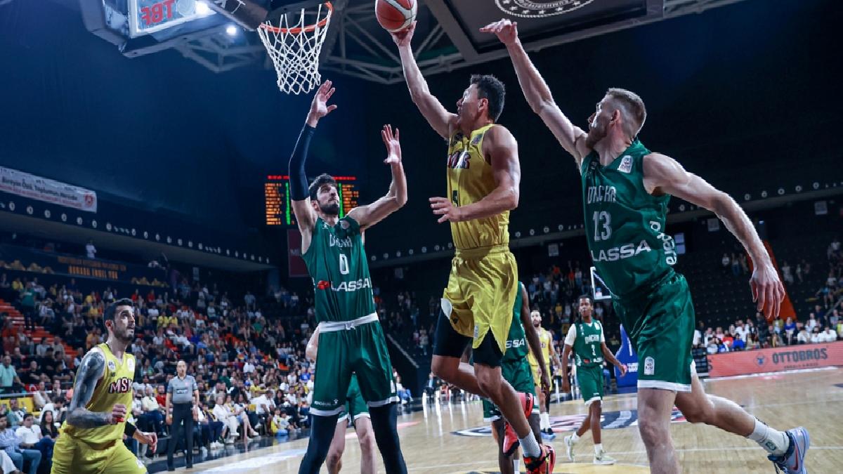 Mersin Spor’a yenilen Darüşşafaka küme düştü