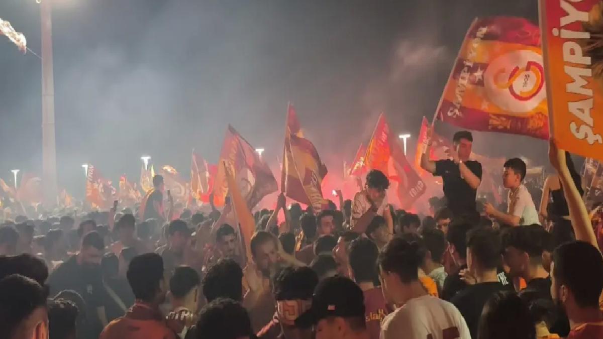 Mersin’de Galatasaray Coşkusu